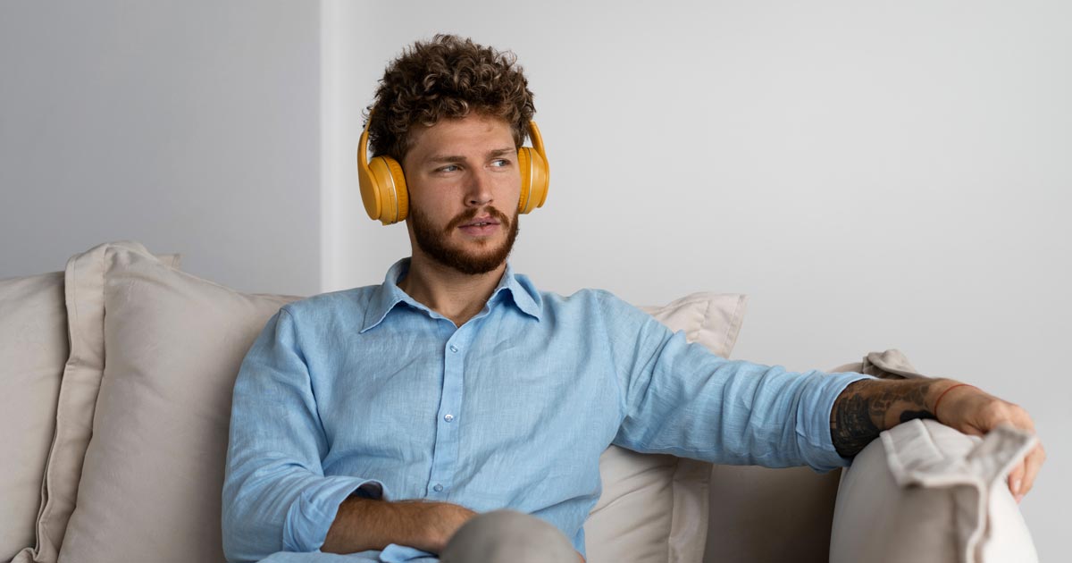 « Nos enfants, les écrans et internet » : la nouvelle série de podcasts de la MAE