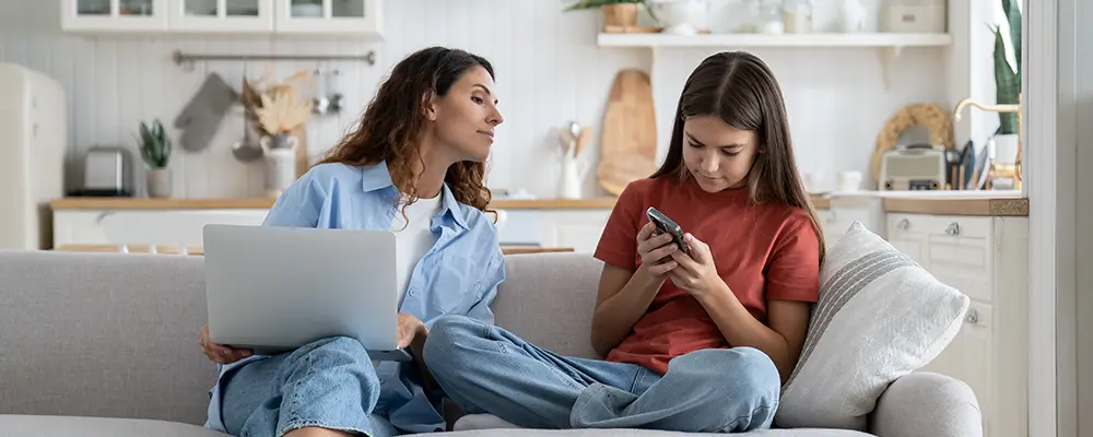 Premier téléphone pour son enfant